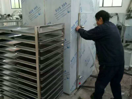 不锈钢烘干箱加托盘